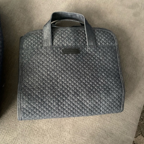Vera Bradley weekender and toiletries hanging bag in Denim. Bundle - Picture 2 of 13